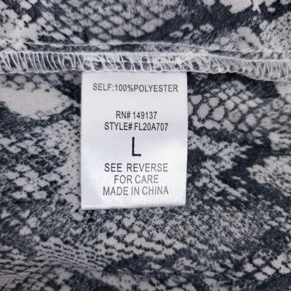 FAVLUX snake print chiffon top size L - Picture 9 of 10